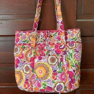 Vera Bradley tote bag in clementine print